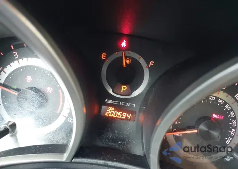 2011 Scion Tc из США, поврежденный, VIN JTKJF5C74B3005026